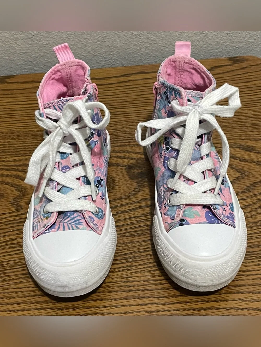 Disney Stitch High-Top Sneakers